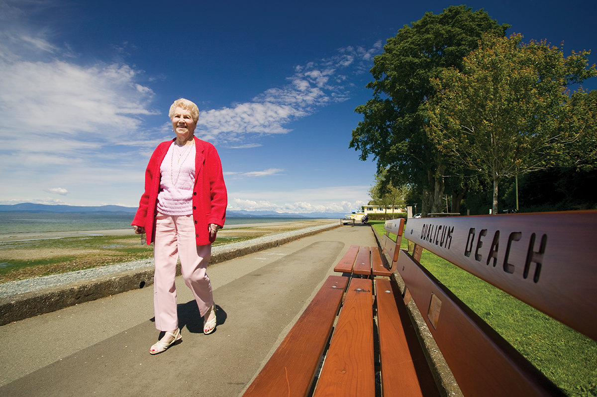 The seawalk on Qualicum Beach’s waterfront provides an inviting space for exercise and to enjoy the scenery. Photo by ©Boomer Jerritt/StrathconaPhotography.com