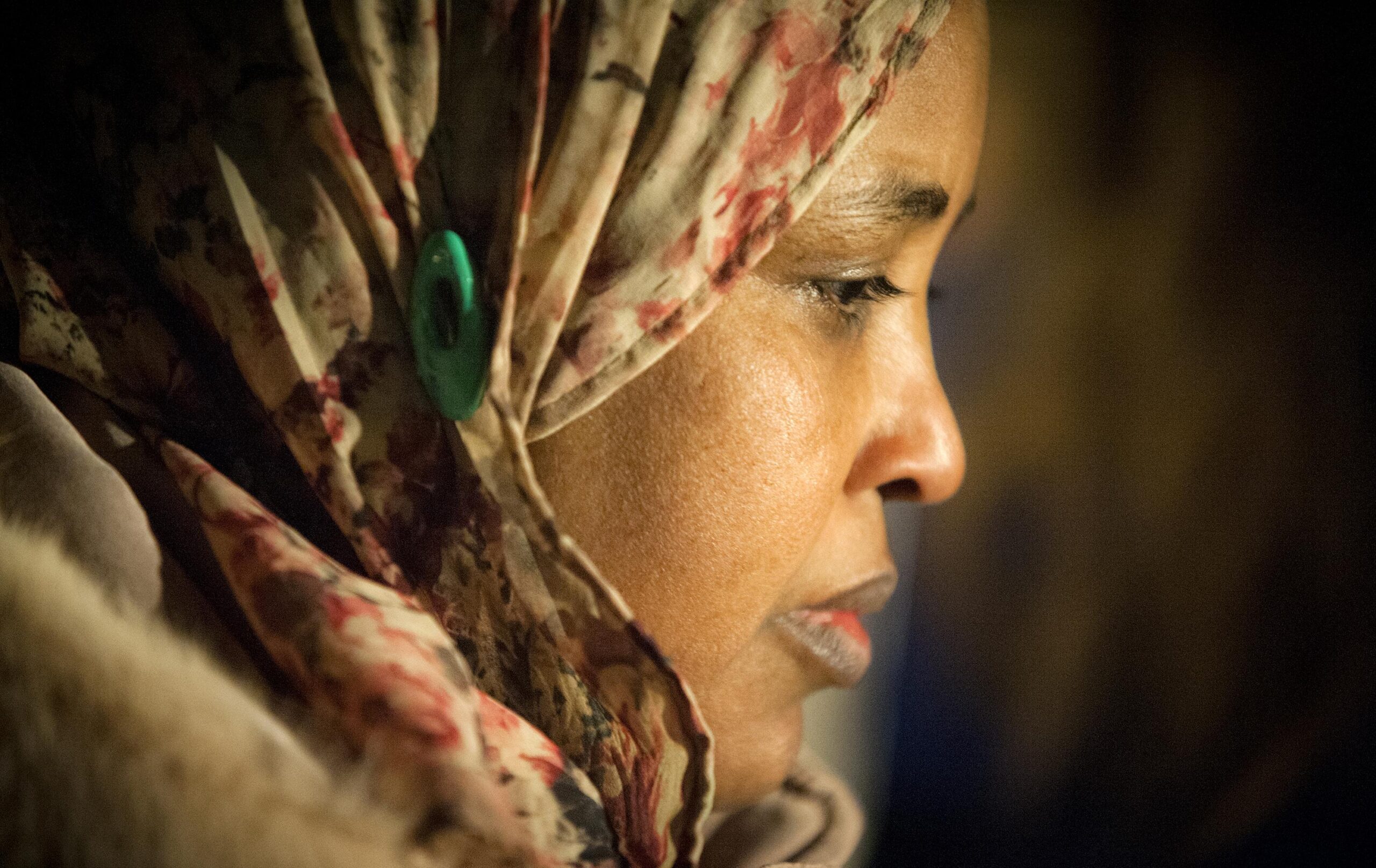 Faduma Arab, of the advocacy group Positive Change, at a 2013 vigil on Parliament Hill for the more than 50 Somali Canadian young men who have been murdered in recent years. Photo by Ashley Fraser/Ottawa Citizen (Reprinted with permission.)