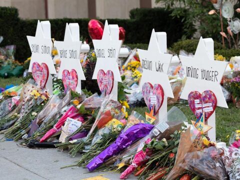 A memorial outside the Tree of Life Synagogue in Pittsburgh on Oct. 30, 2018. (Photo: Andrea Hanks/Official White House Photo/Creative Commons)