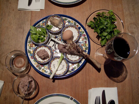 Seder plate